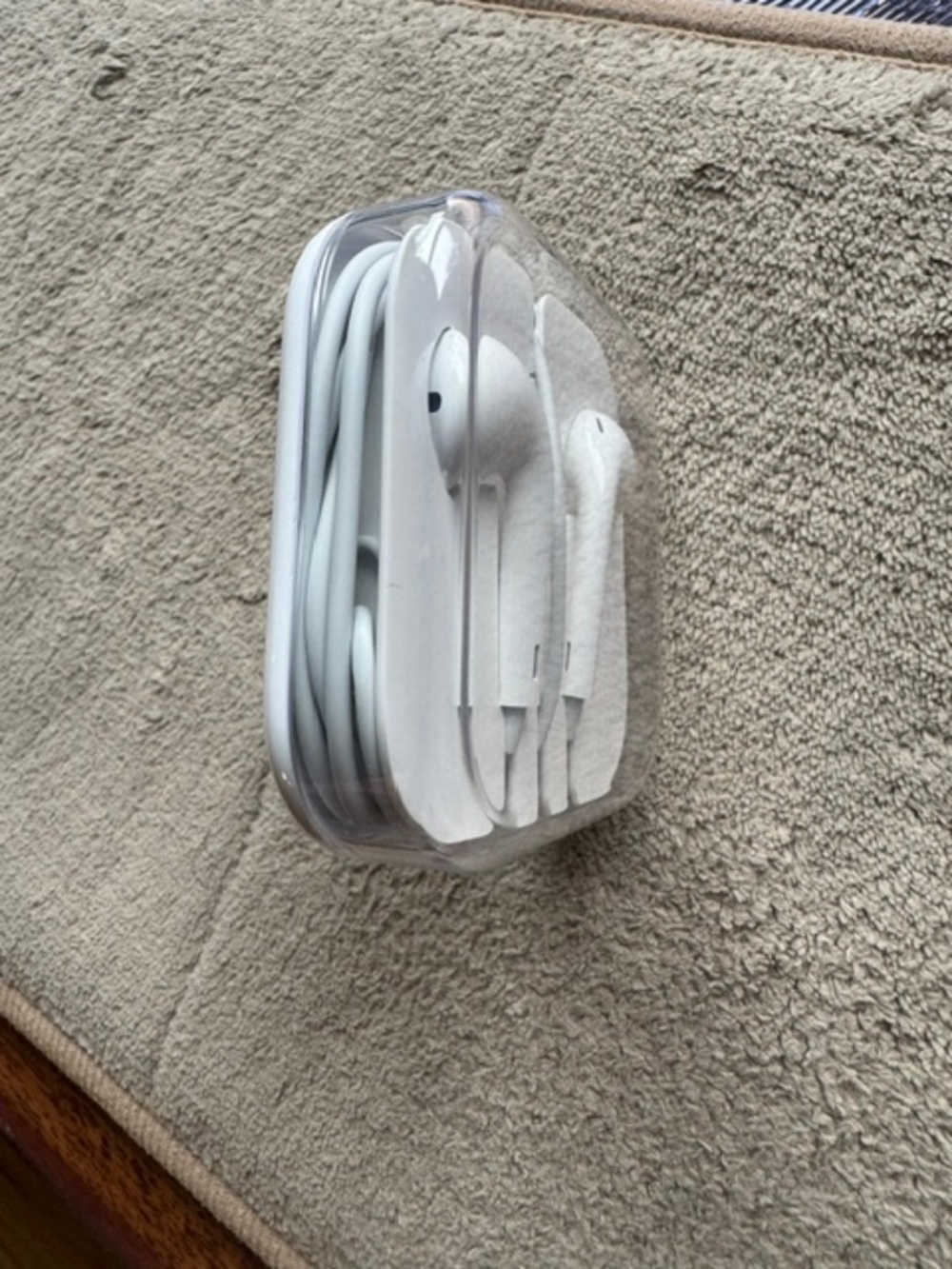 Apple ear pods, never used, in case, white